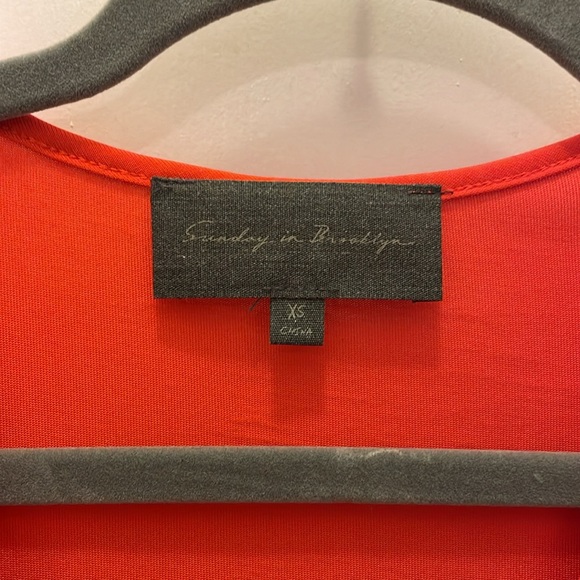 NWOT! Anthropologie Sunday in Brooklyn coral red V neck tank top - Picture 4 of 5